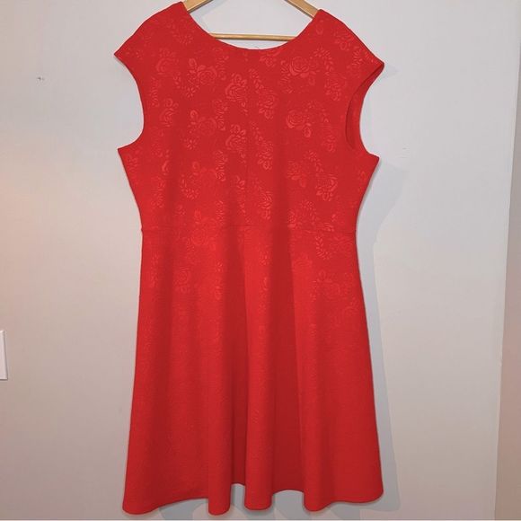 #104 Time Square Coral Sleeveless Fit and Flare Dress with Raised Rose Design - Picture 2 of 6